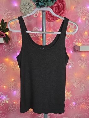Old Navy Black Scoop Neck Tank Top